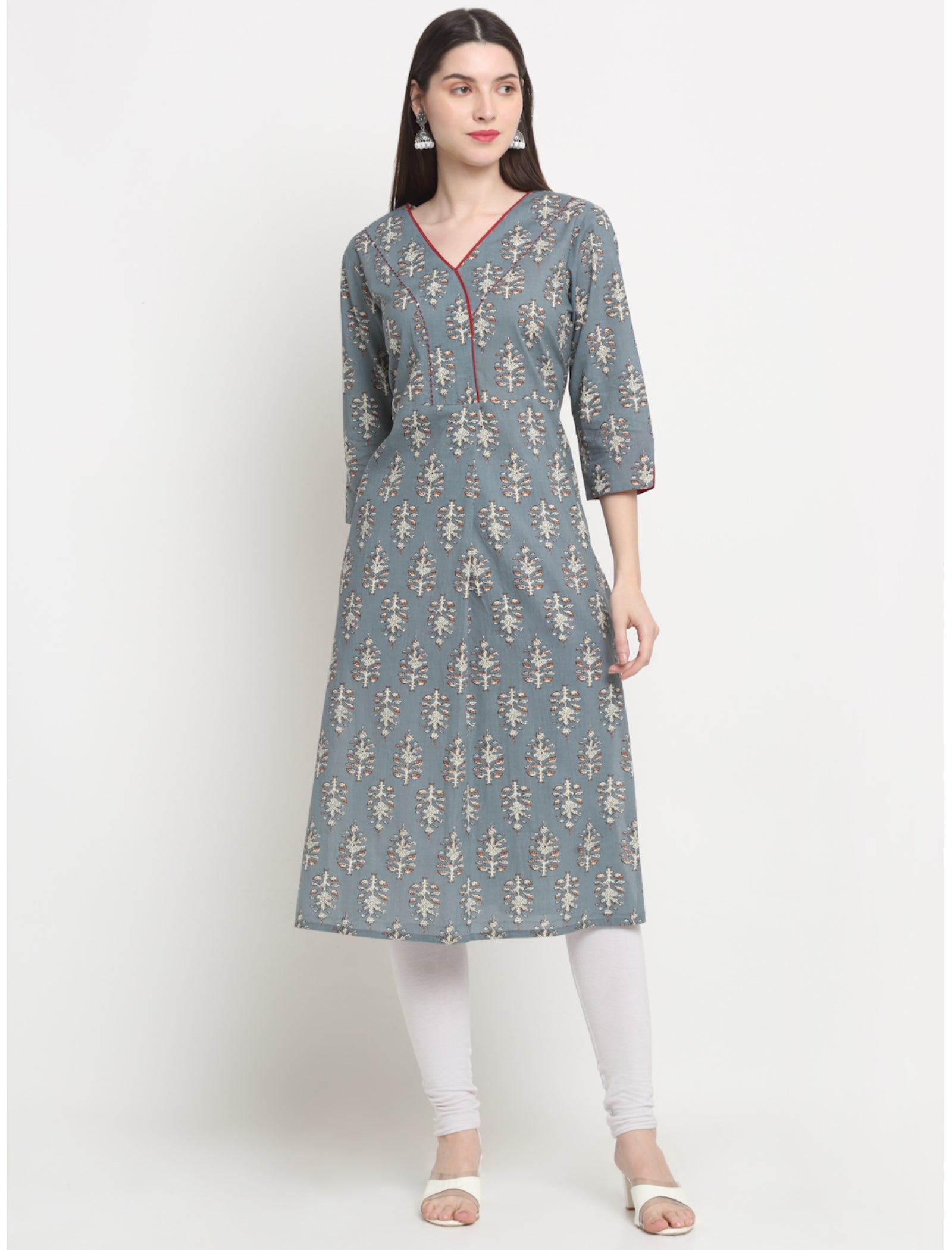 Maluka Women’s Grey/Green Cotton Floral Print Kurta with 3/4 Sleeve & Tagai Work