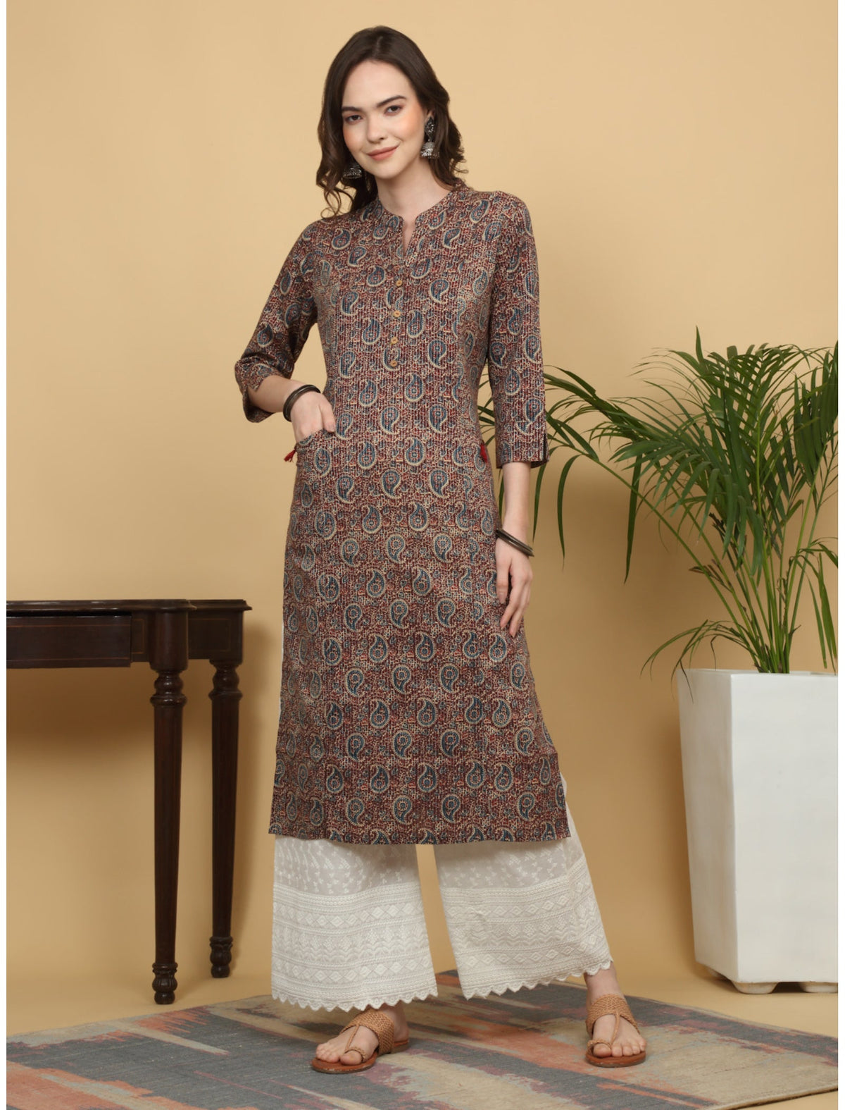Rangvastra Cotton Kantha Paisley Printed Straight Kurta