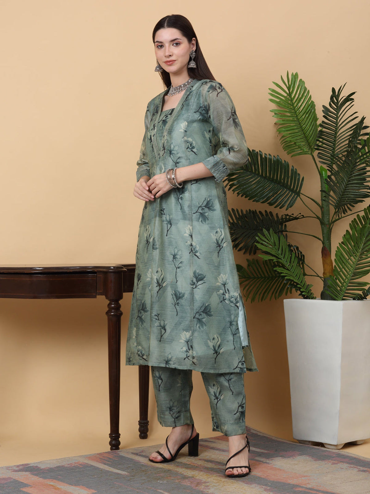 Rangvastra Grey Floral Print Cotton Chanderi Kurta Pant Set