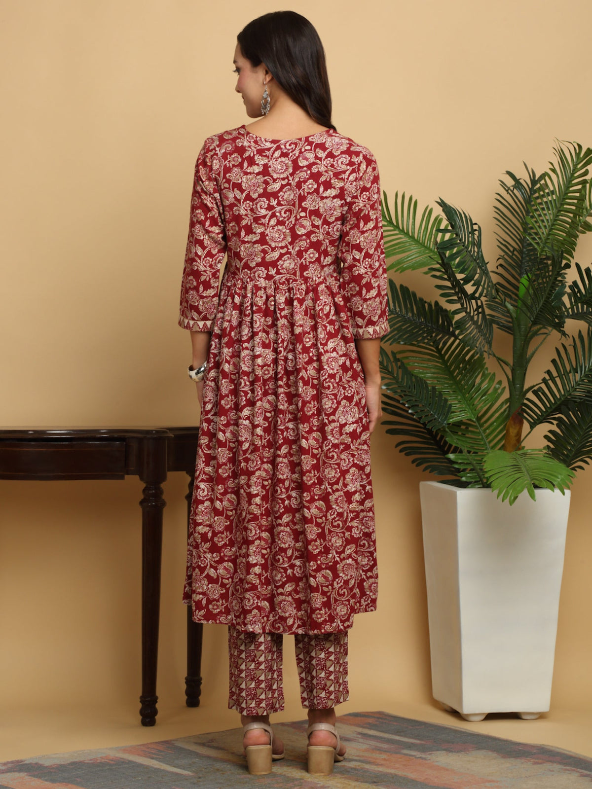 Rangvastra Maroon & Blue Naira Cut Rayon Foil Kurta Pant Set
