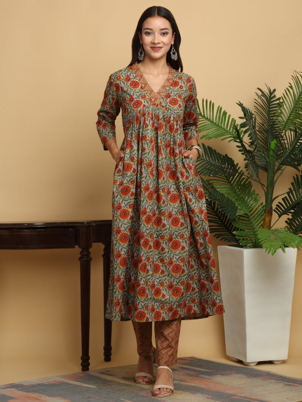 Rangvastra Green Floral Print Cotton Kurta Pant Set with Sequins