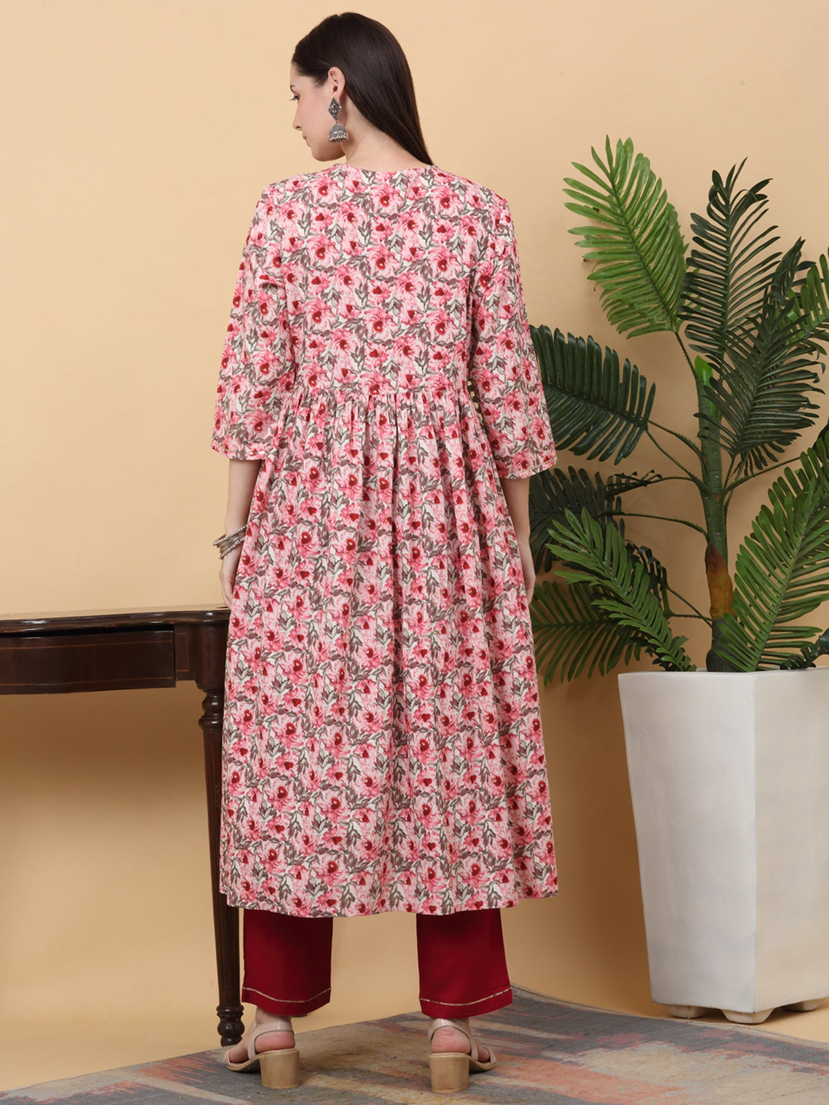 Rangvastra  Pink & Green Floral Print Rayon Kurta Pant Set