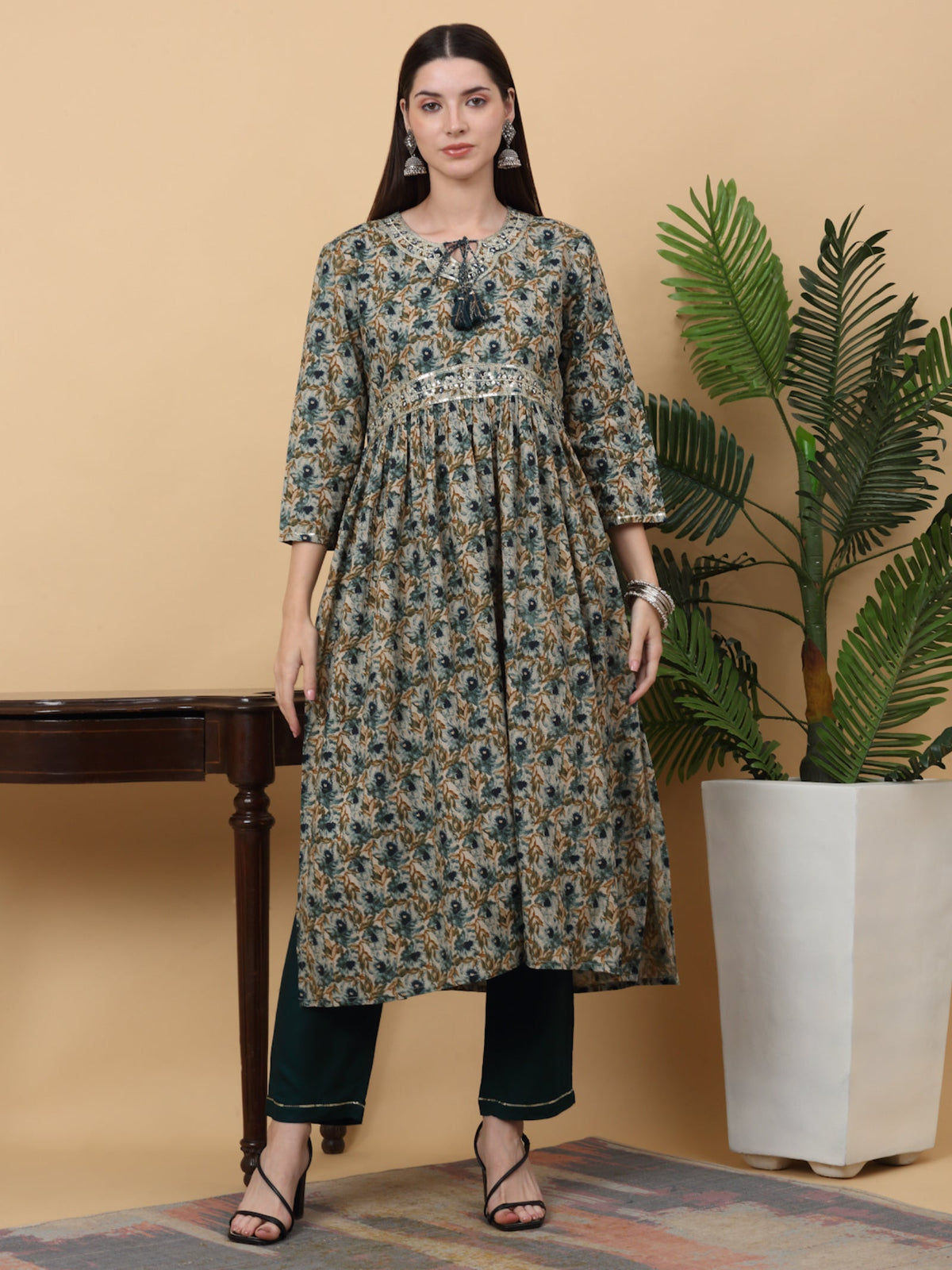Rangvastra  Pink & Green Floral Print Rayon Kurta Pant Set