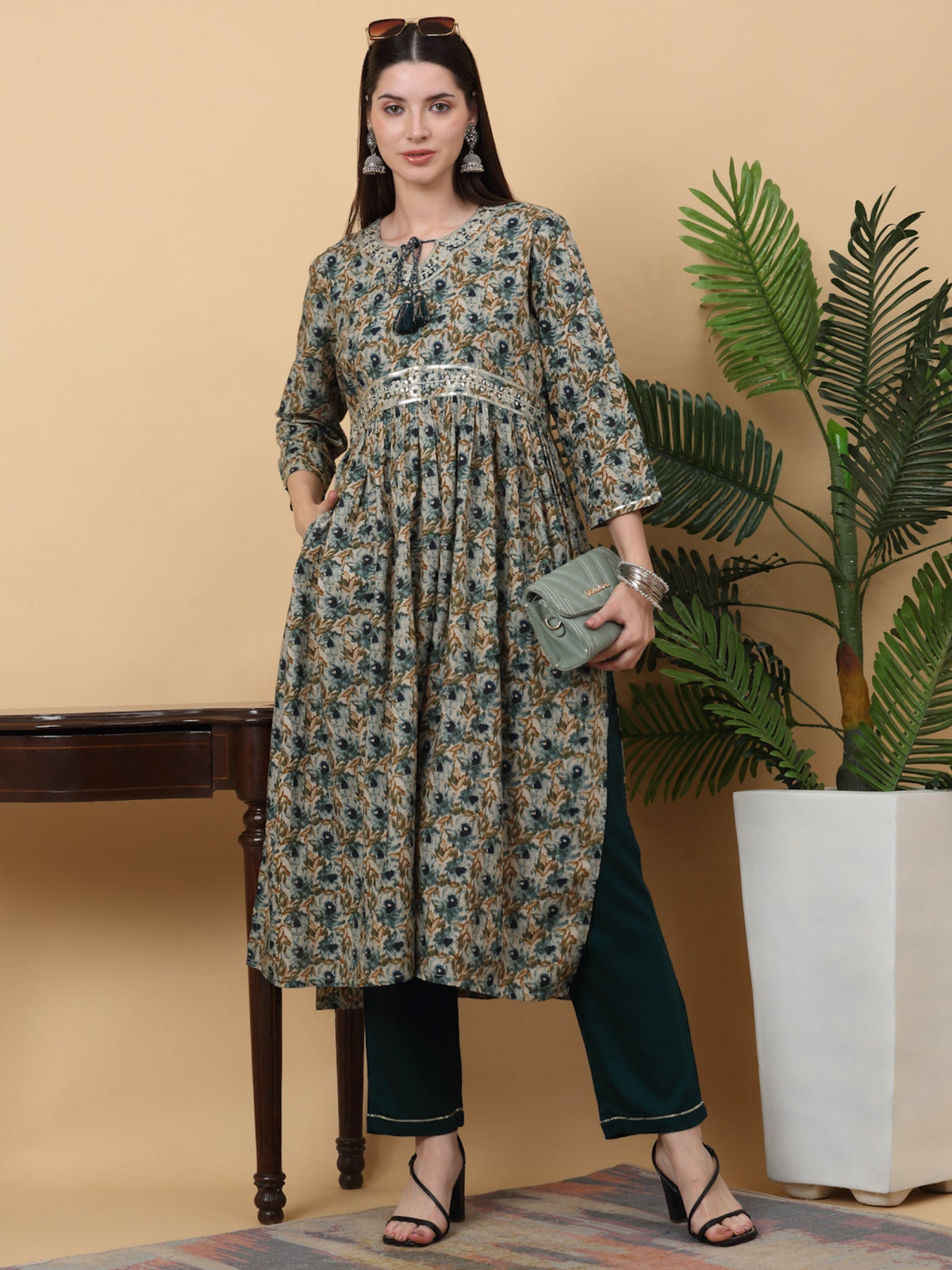 Rangvastra  Pink & Green Floral Print Rayon Kurta Pant Set