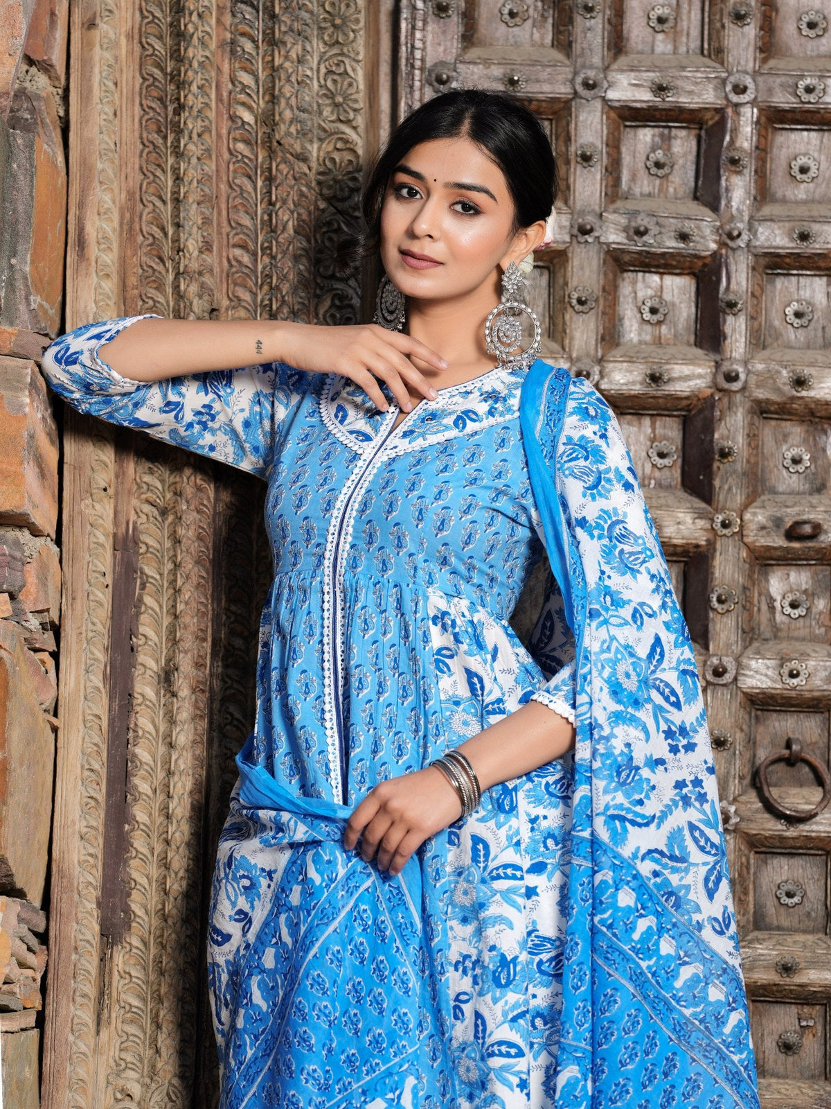 Rangvastra Cotton Floral Print Kurta Set