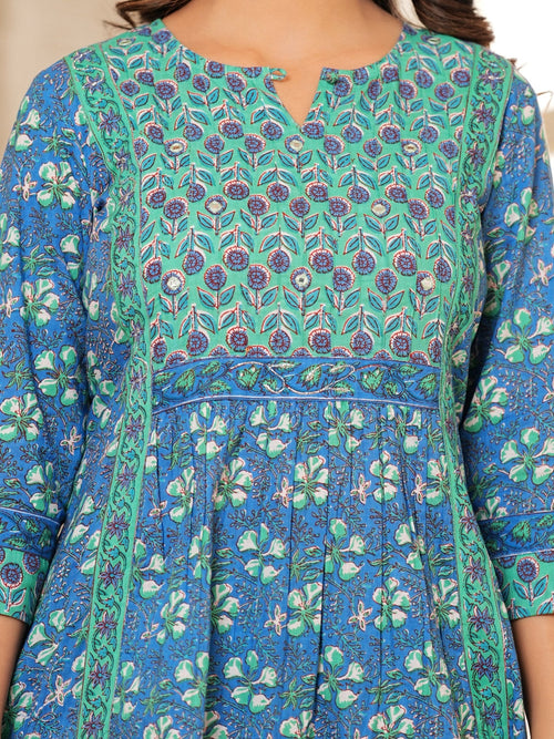 MALUKA WOMEN COTTON FLORAL PRINTED KURTA PANT WITH DUPATTA SET