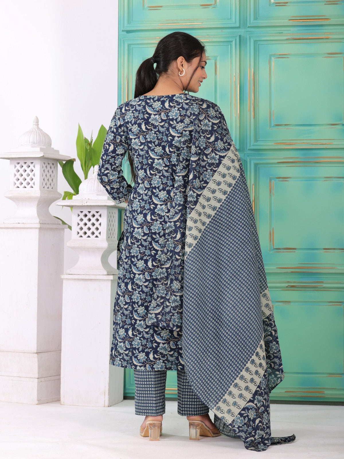 Rangvastra Blue Cotton Floral Printed Kurta Set