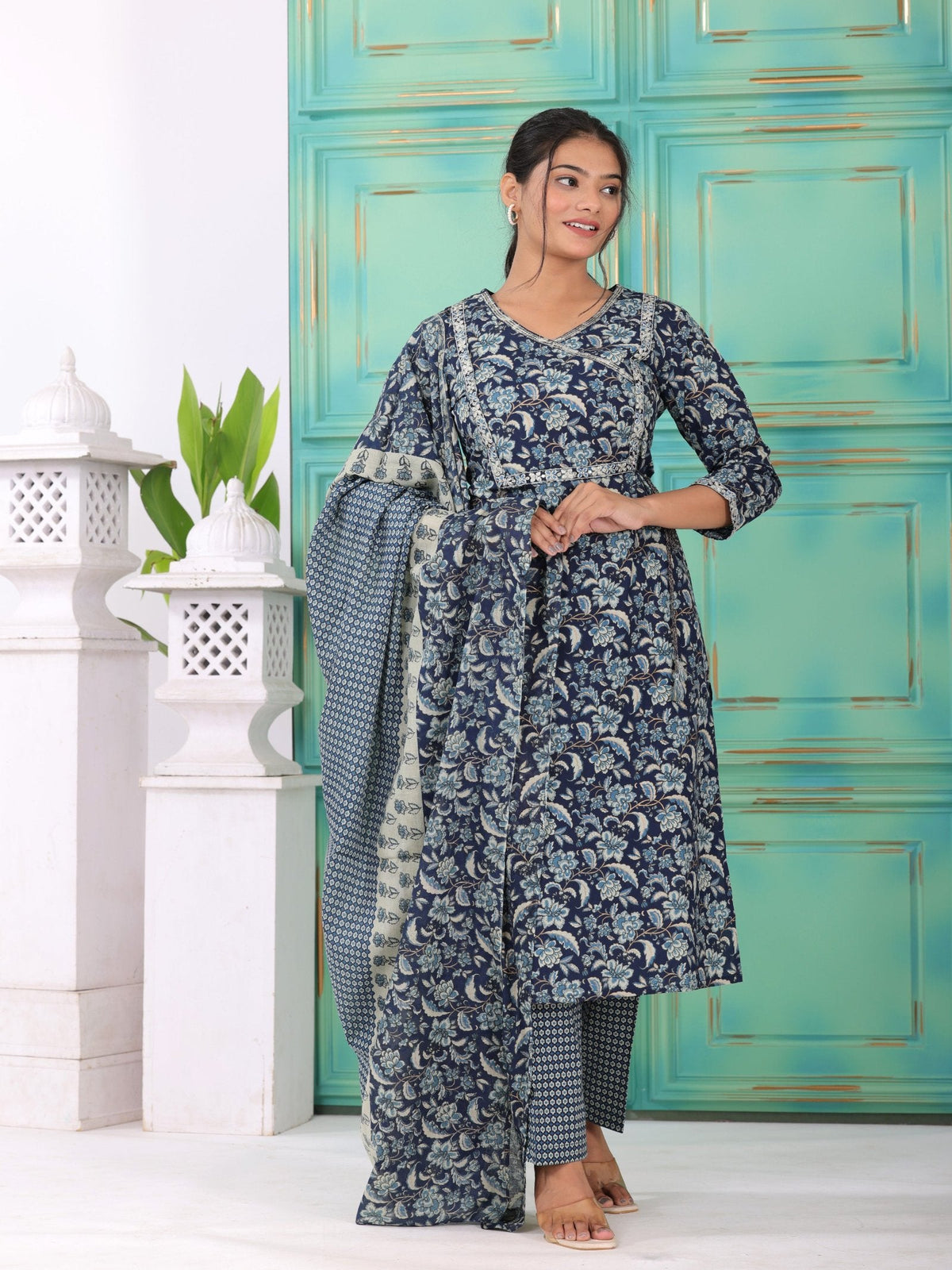 Rangvastra Blue Cotton Floral Printed Kurta Set