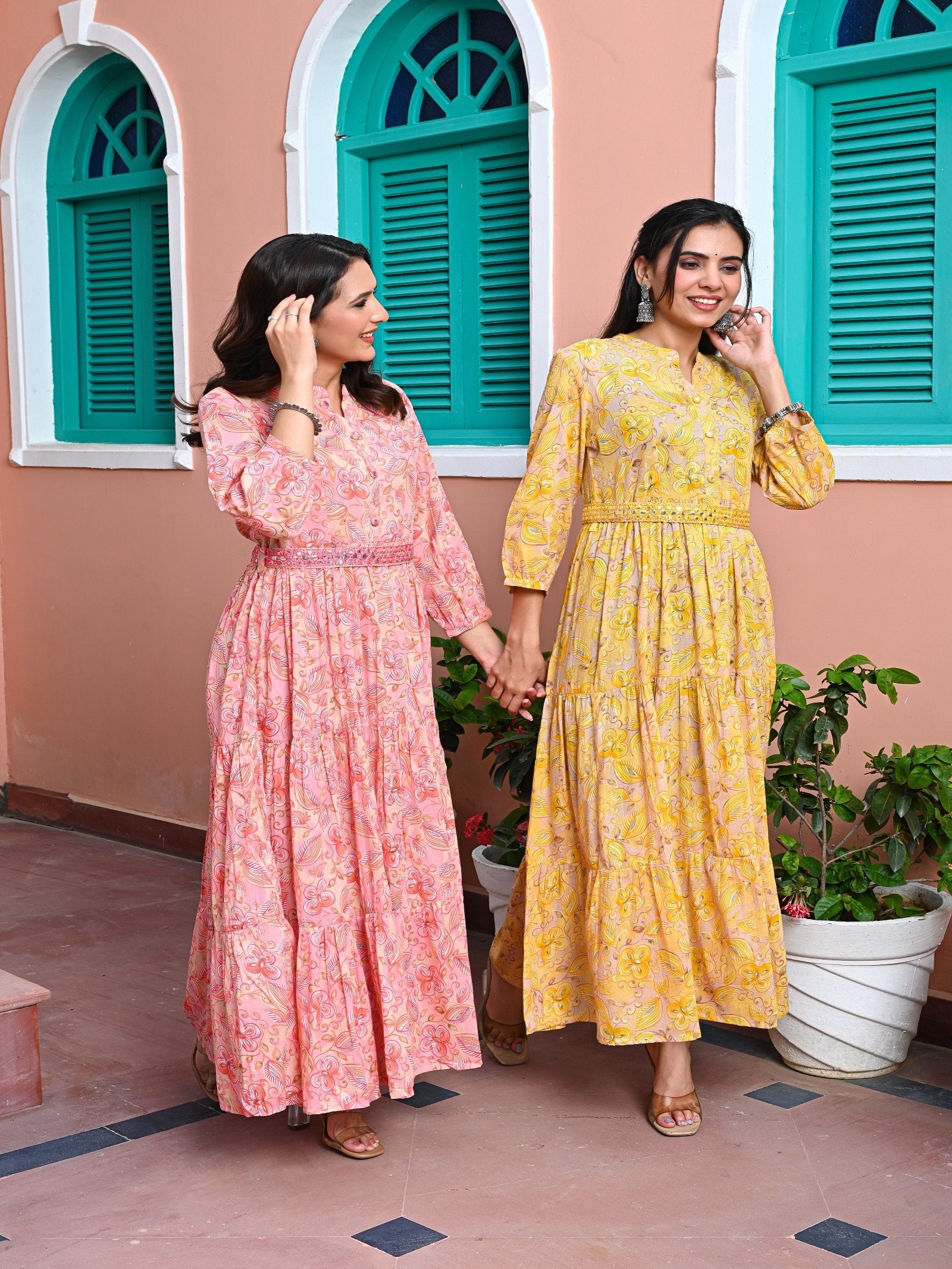 Rangvastra Cotton Foil Floral Printed Kurta