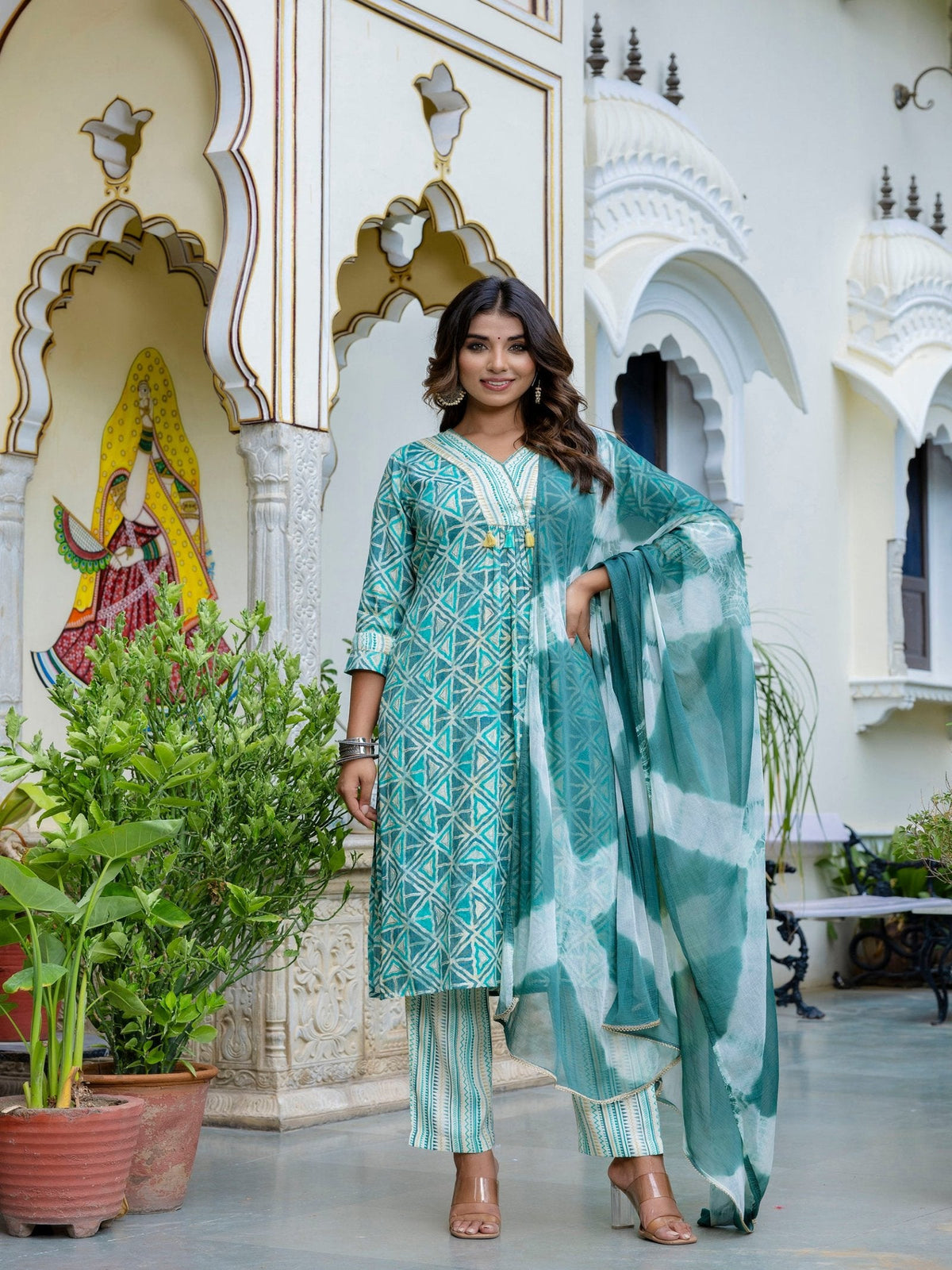 Rangvastra CAPSULE FOIL PRINTED KURTA PANT WITH DUPATTA SET