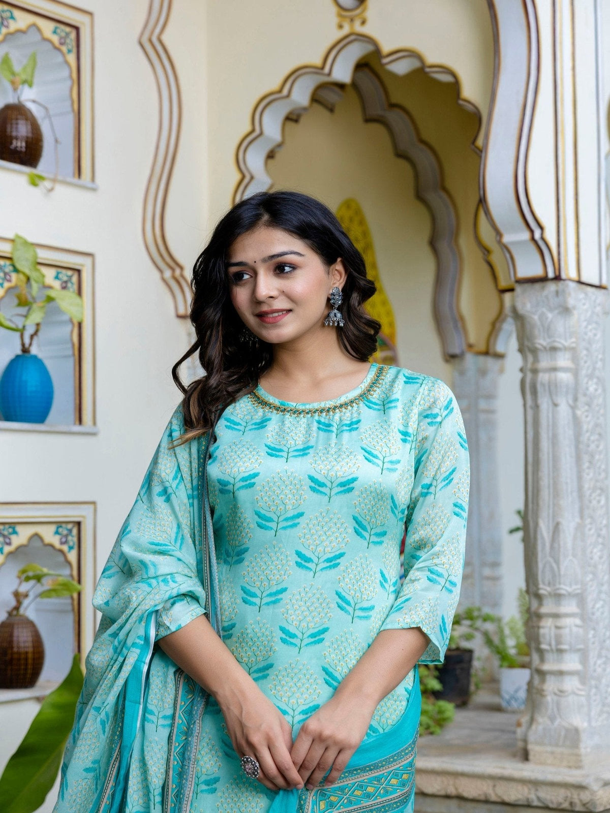 Rangvastra Digital Floral Organza on Embroidered Ethnic Set