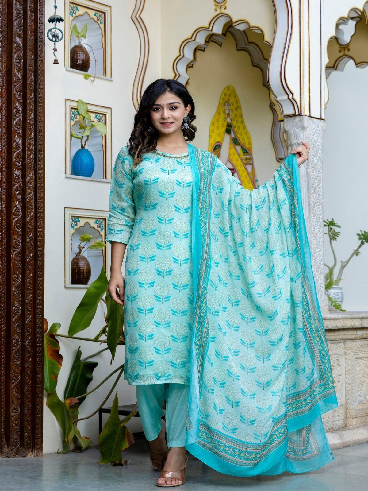 Rangvastra Digital Floral Organza on Embroidered Ethnic Set