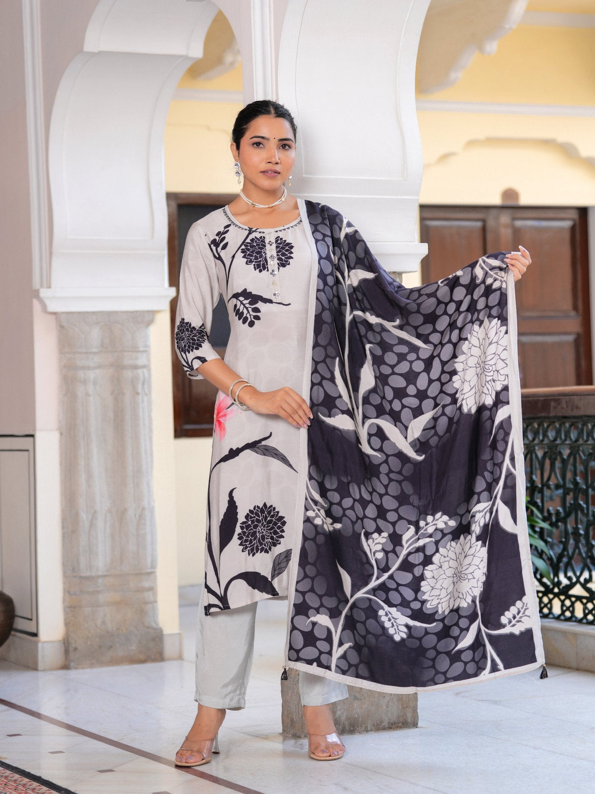 Rangvastra Floral Placement Printed Maslin Kurta Pant With Dupatta Set