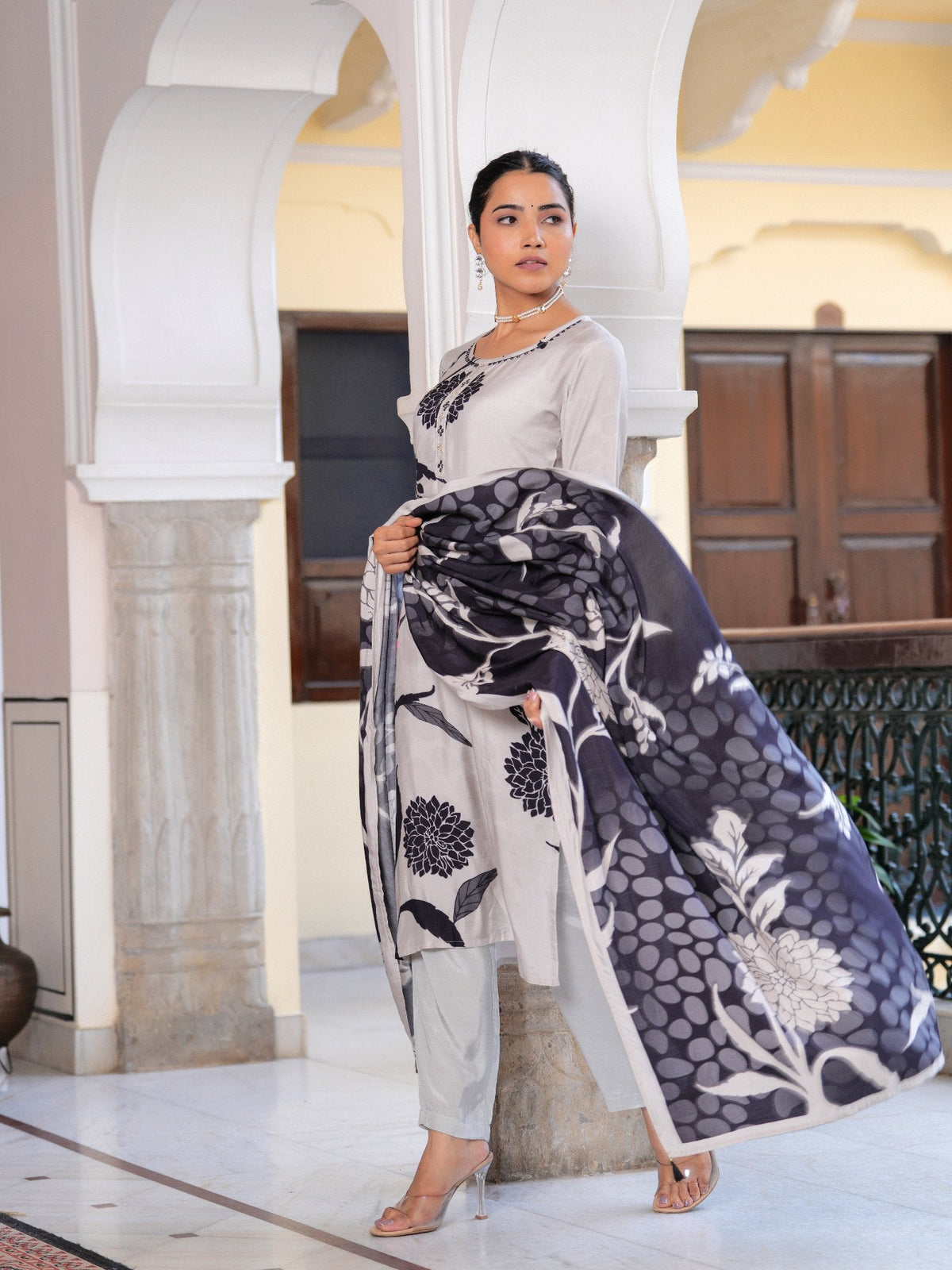 Rangvastra Floral Placement Printed Maslin Kurta Pant With Dupatta Set
