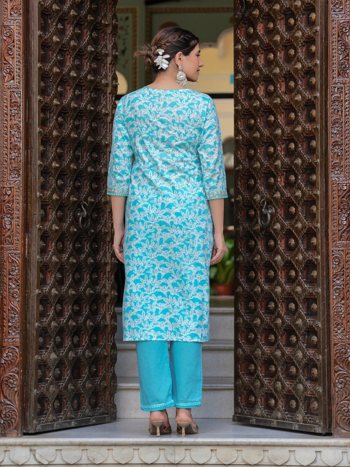 Rangvastra COTTON EMBROIDERY AND SEQUINS WORK KURTA PANT WITH DUPATTA SET
