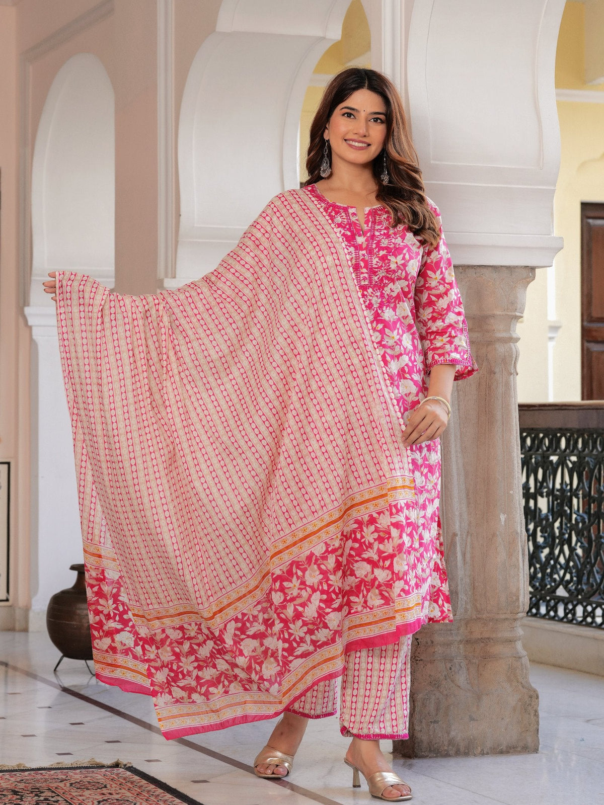 Rangvastra  COTTON FLORAL PRINT WITH EMBROIDERED WORK KURTA SET