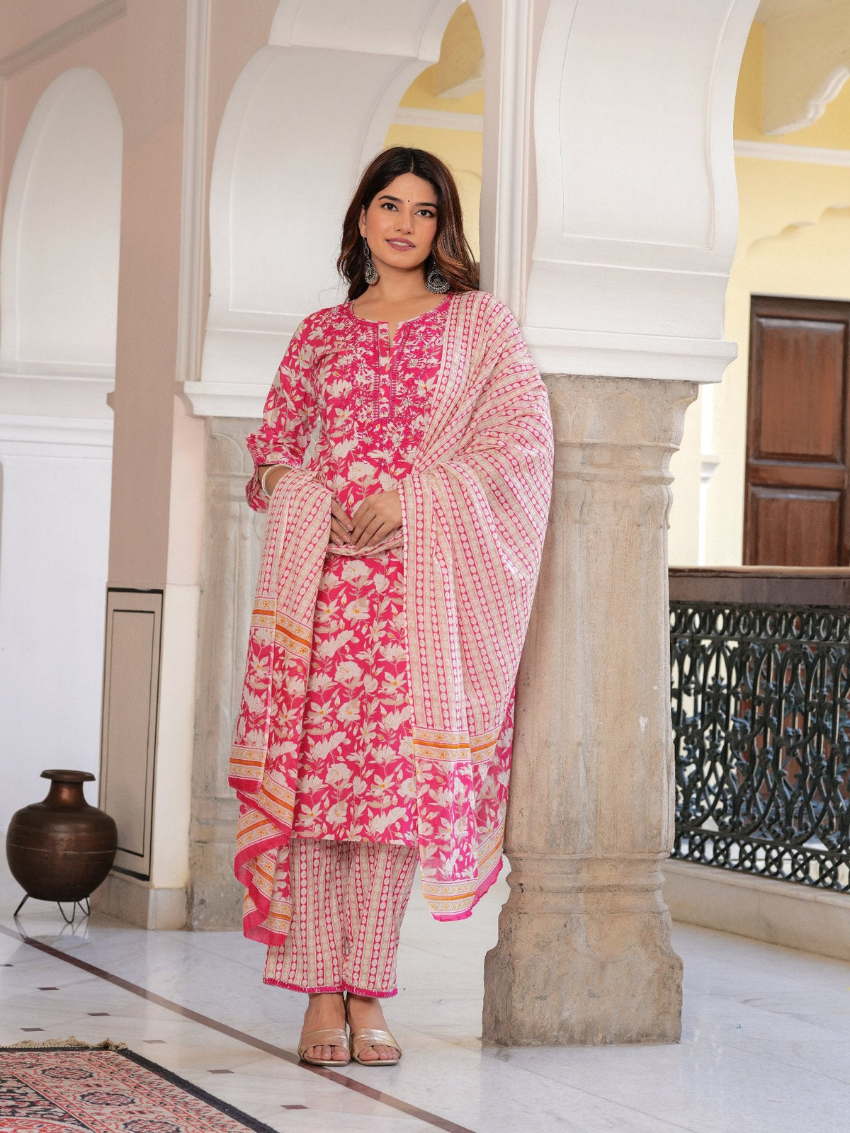 Rangvastra  COTTON FLORAL PRINT WITH EMBROIDERED WORK KURTA SET