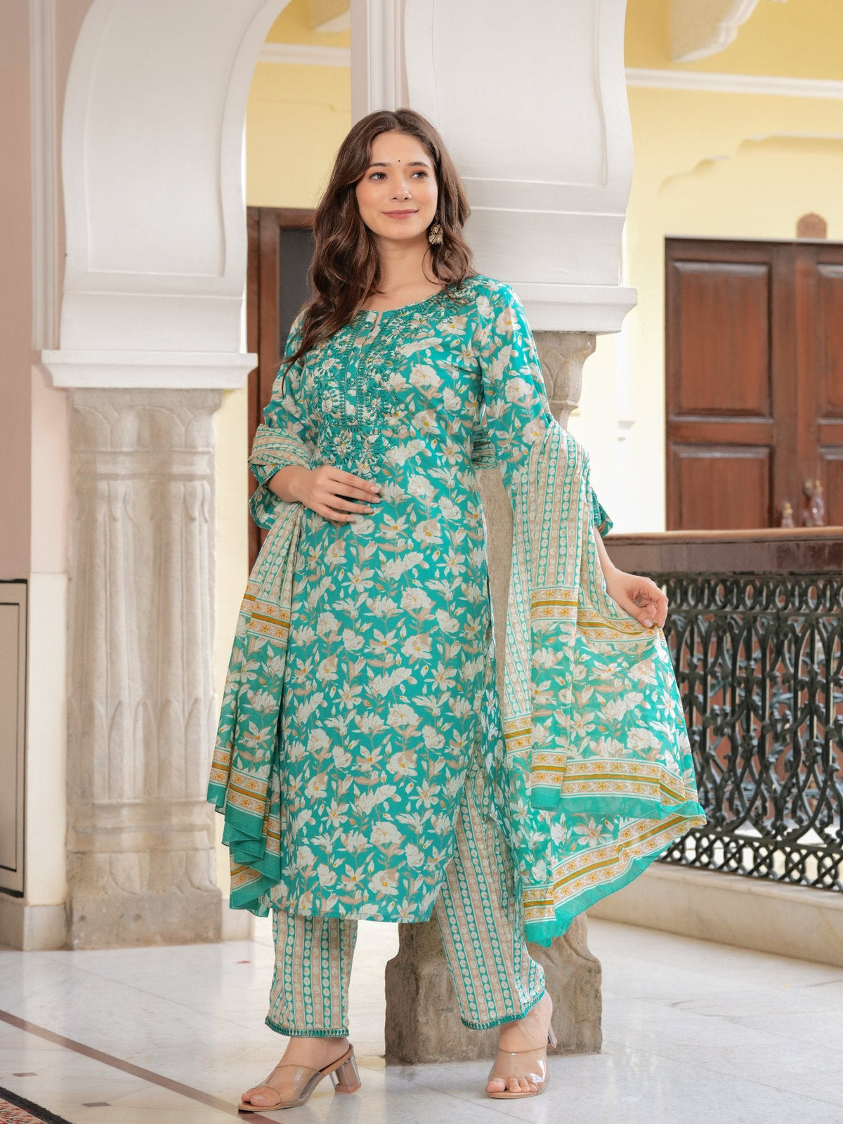 Rangvastra  COTTON FLORAL PRINT WITH EMBROIDERED WORK KURTA SET