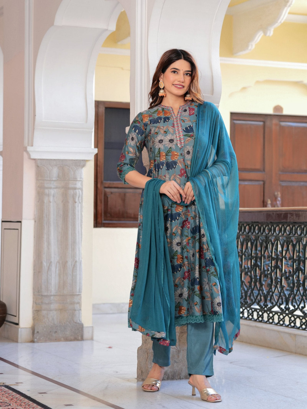 Rangvastra  MODAL CHANDERI FLORAL PRINT KURTA PANT WITH DUPATTA SET