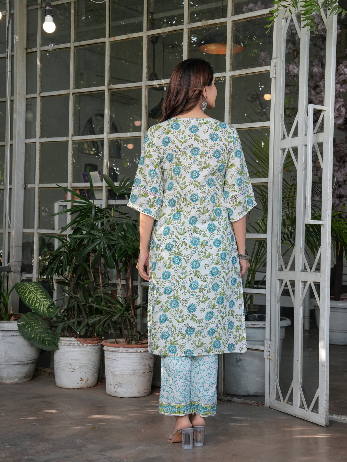Rangvastra Cotton White-Green Floral Printed Straight Kurta Set with Dupatta