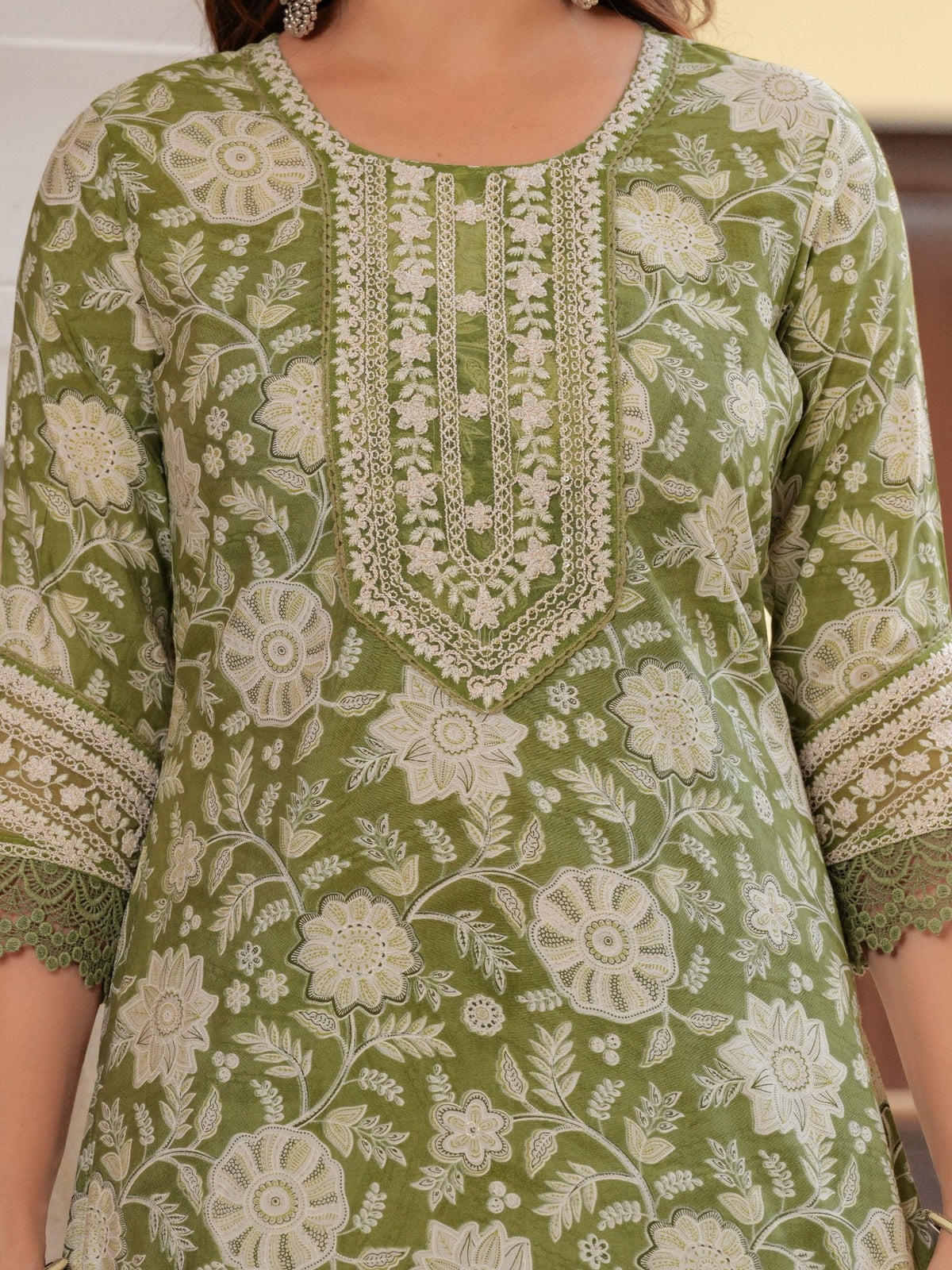 Rangvastra  MODAL CHANDERI FLORAL PRINT KURTA PANT WITH DUPATTA SET