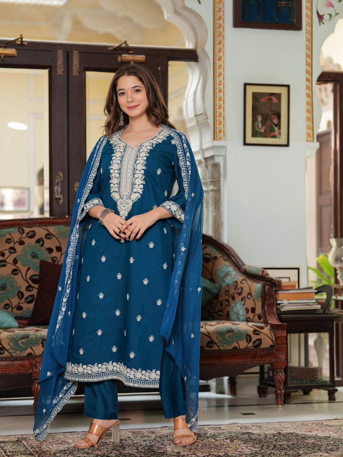 Rangvastra  ROMAN SILK EMBELLISHED KURTA PANT WITH DUPATTA SET