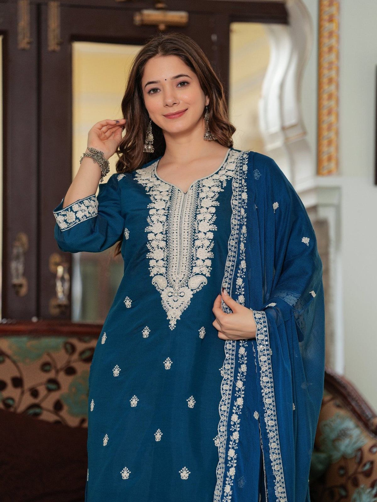 Rangvastra  ROMAN SILK EMBELLISHED KURTA PANT WITH DUPATTA SET