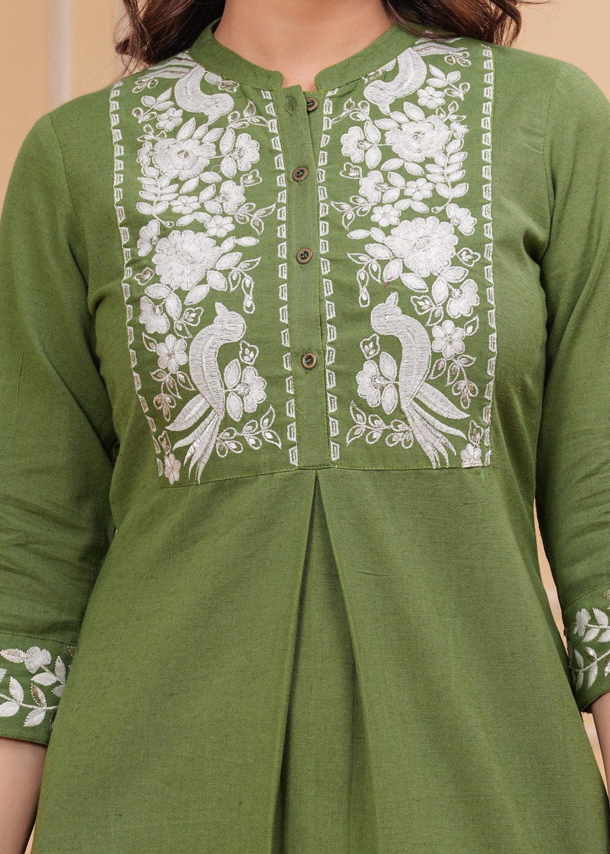 Rangvastra Green Cotton Blend Embroidered Kurta Pant Set