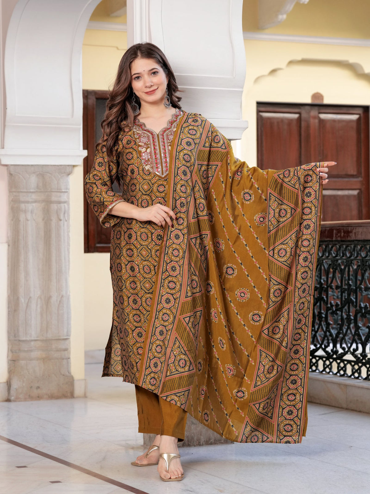 Rangvastra  Wine & Mehndi Green Ethnic Kurta Set with Dupatta