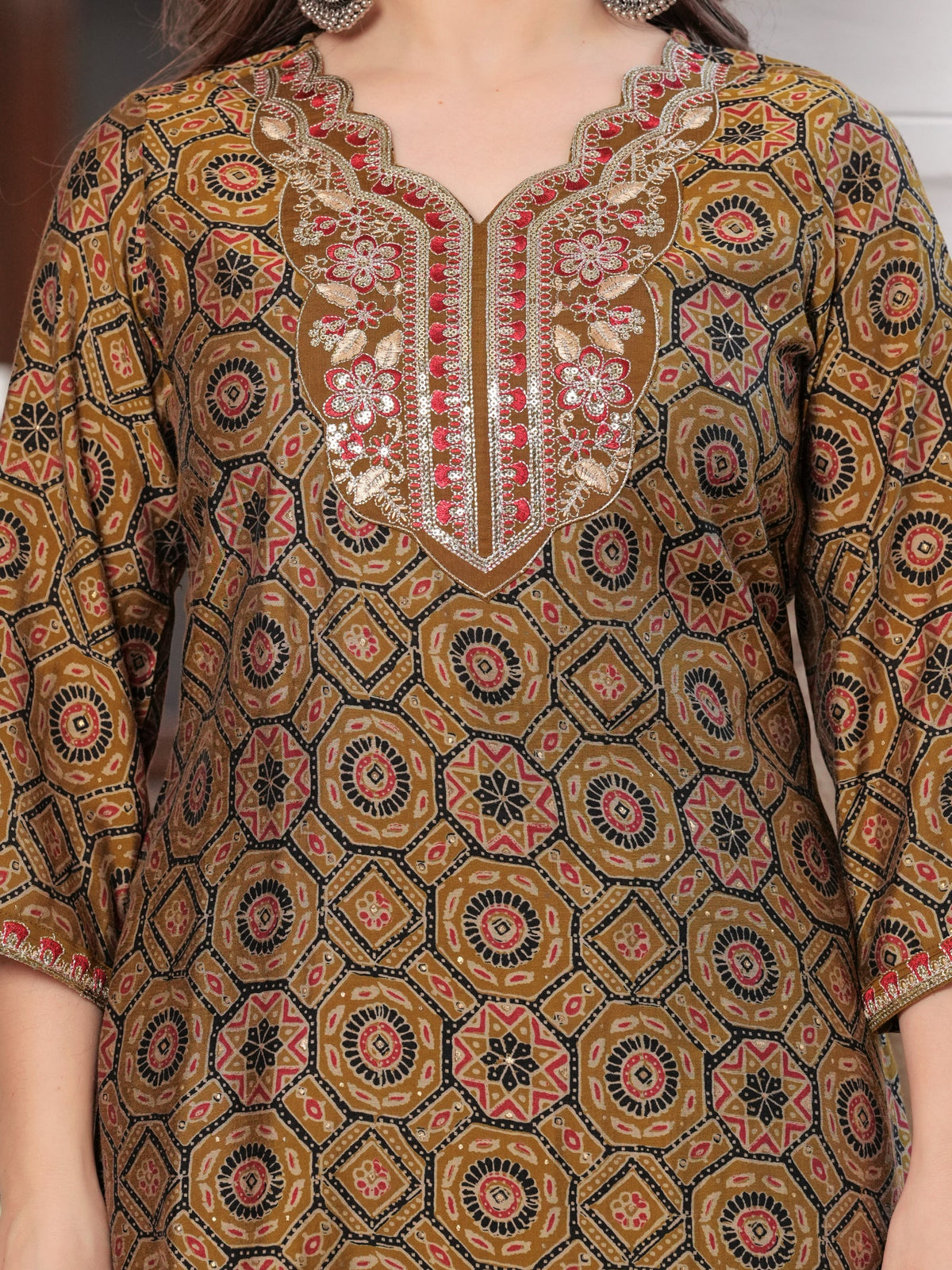 Rangvastra  Wine & Mehndi Green Ethnic Kurta Set with Dupatta
