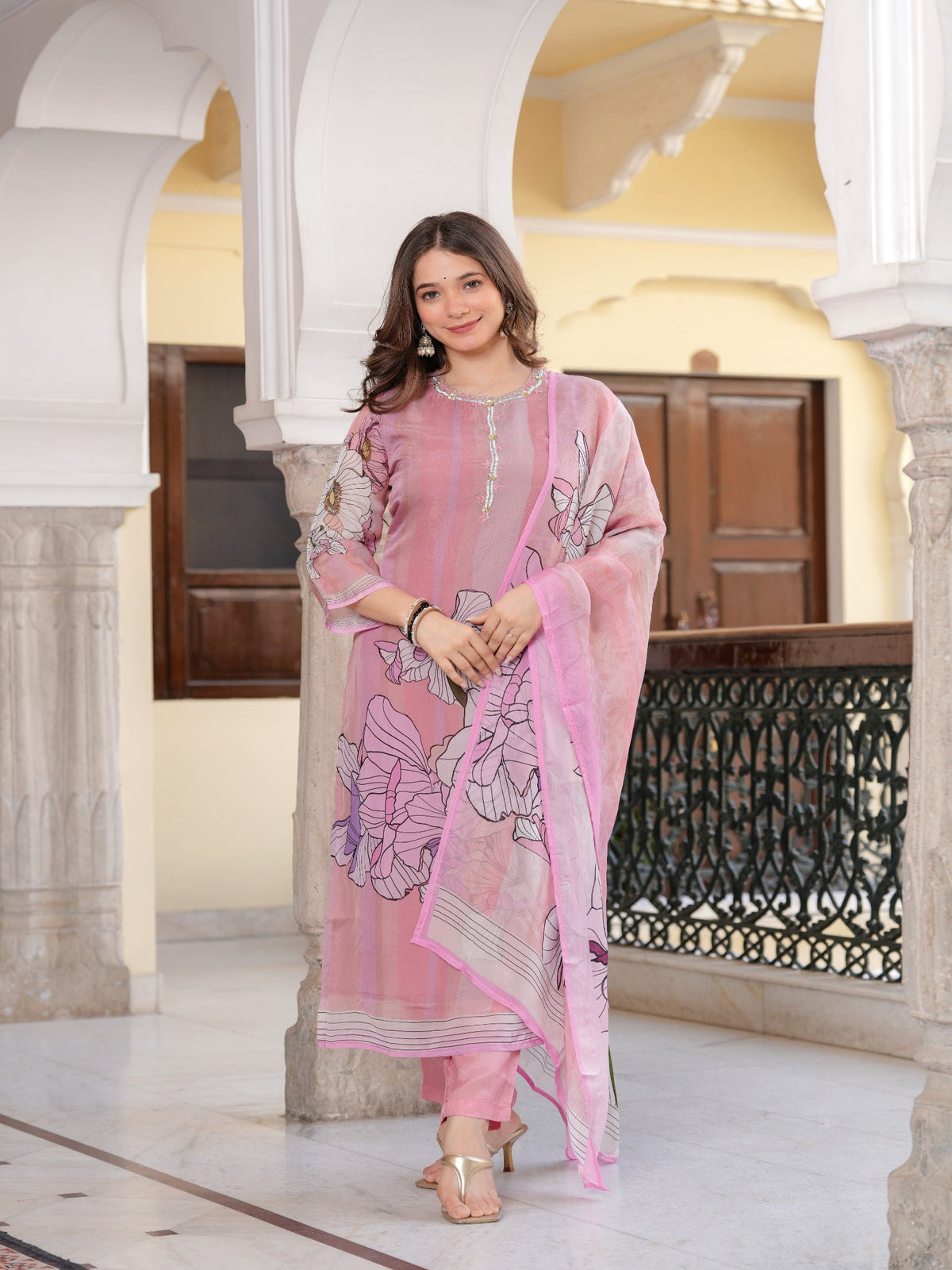 Rangvastra Light Pink Orangza Santoon Digital Printed Kurta Pant Dupatta Set