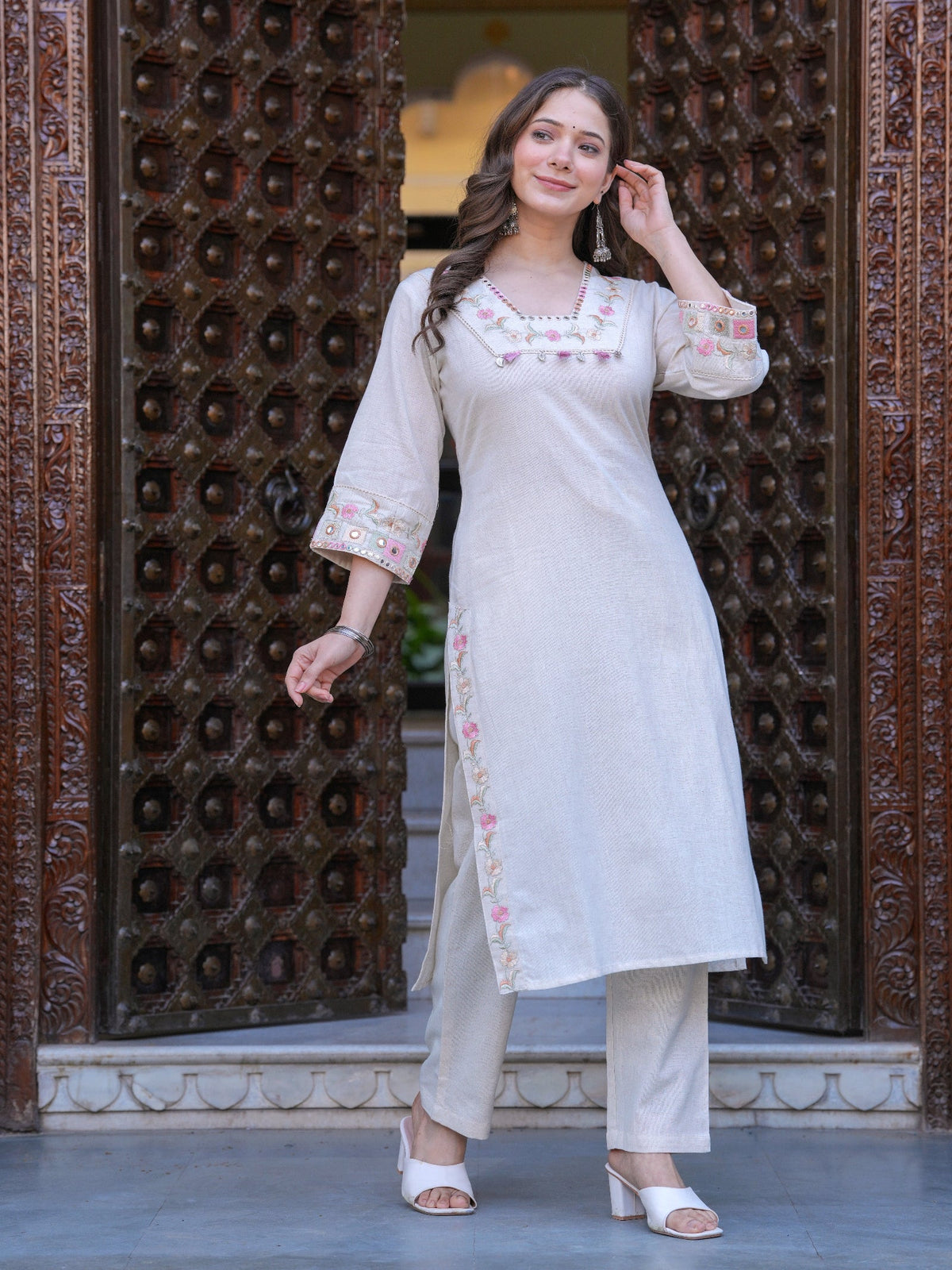 Rangvastra Off White Cotton Flex Kurta Pant Set