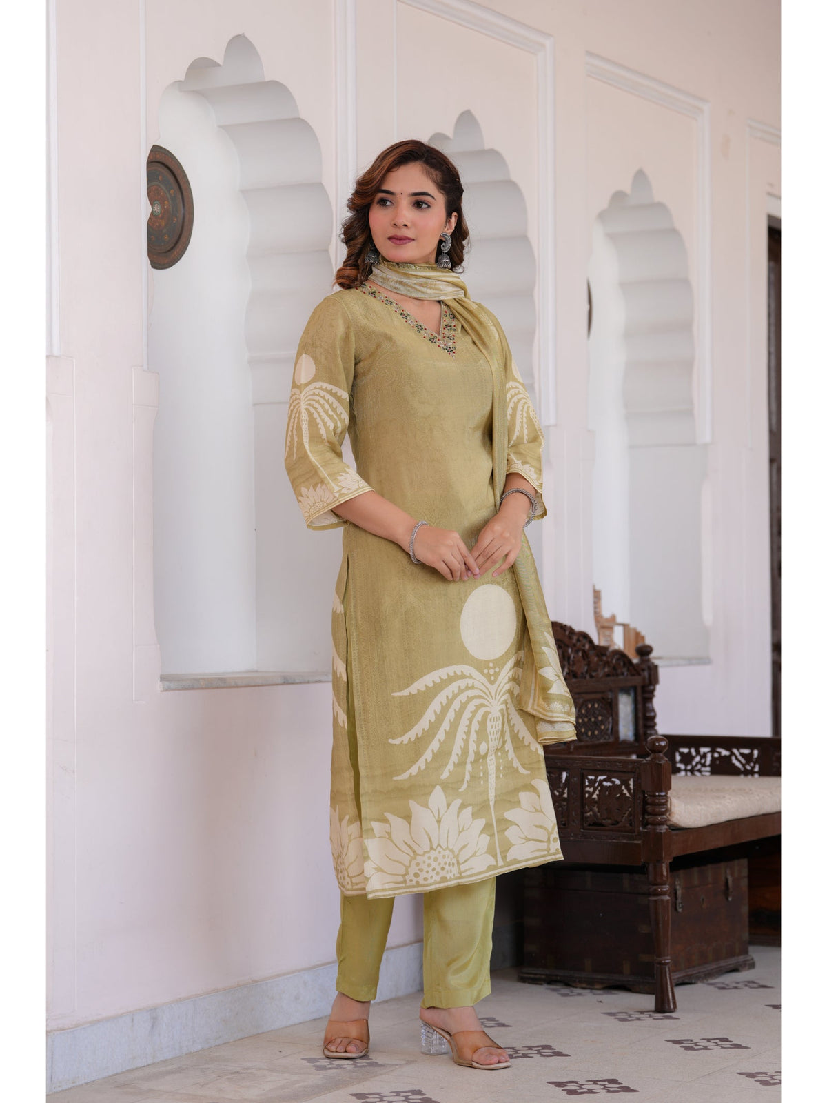 Rangvastra Maslin Green Kurta Pant Duptta Set