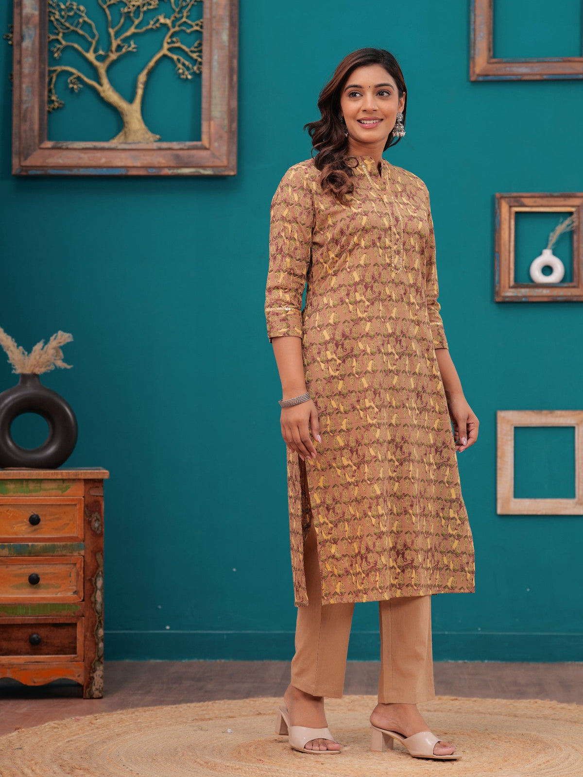Rangvastra Beige Floral Print Cotton Kurta Pant Set with Gotta Patti