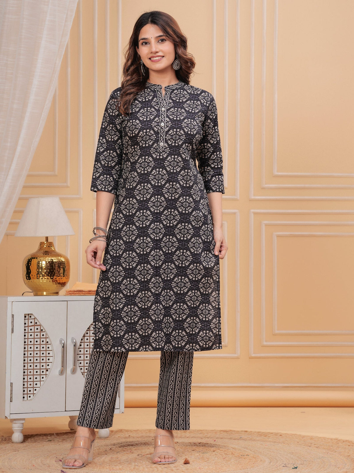 Rangvastra Black Ethnic Motif Print Cotton Kurta Pant Set