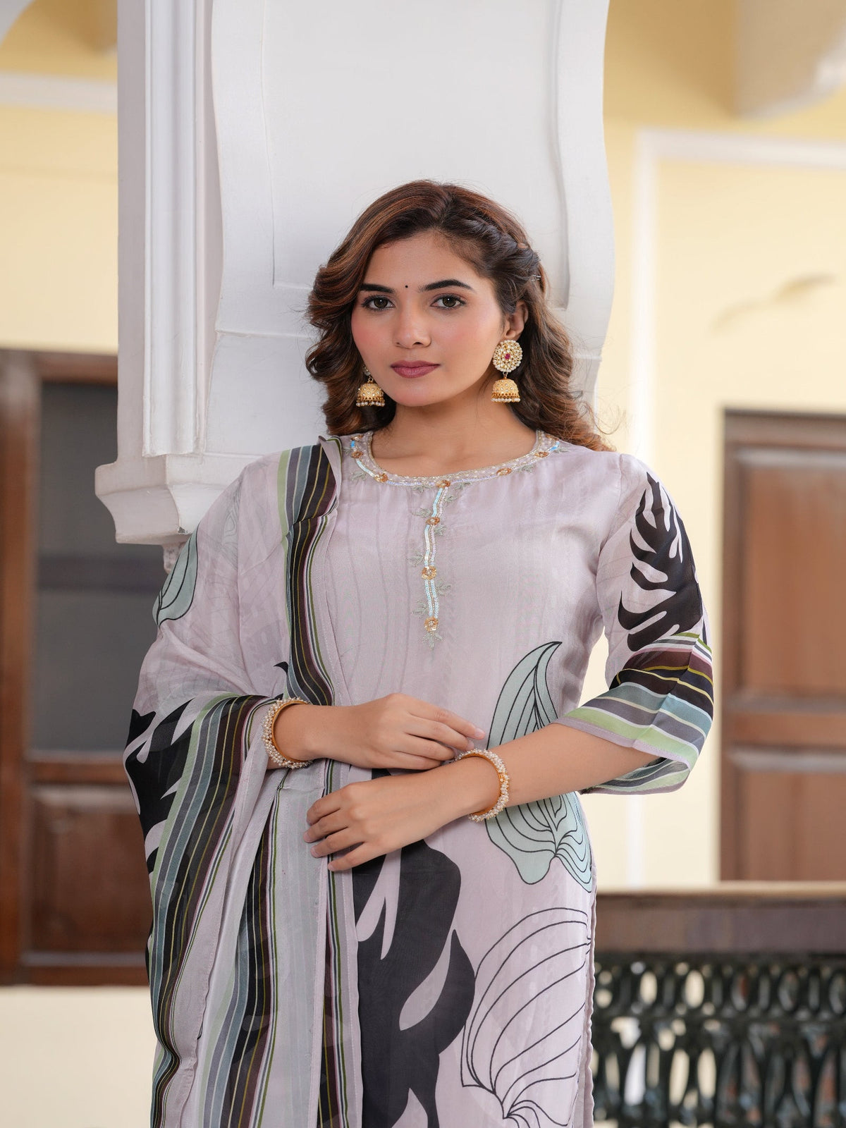 Rangvastra Light Grey Orangza Santoon Digital Printed Kurta Pant Dupatta Set