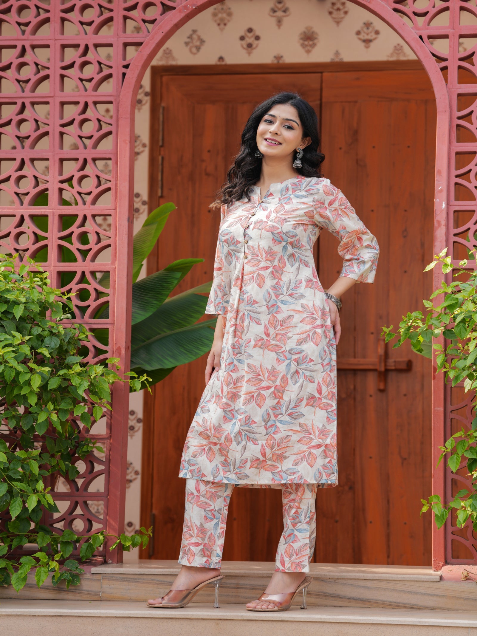 Maluka Women’s Green & Pink Floral Modal Chanderi Kurta Set