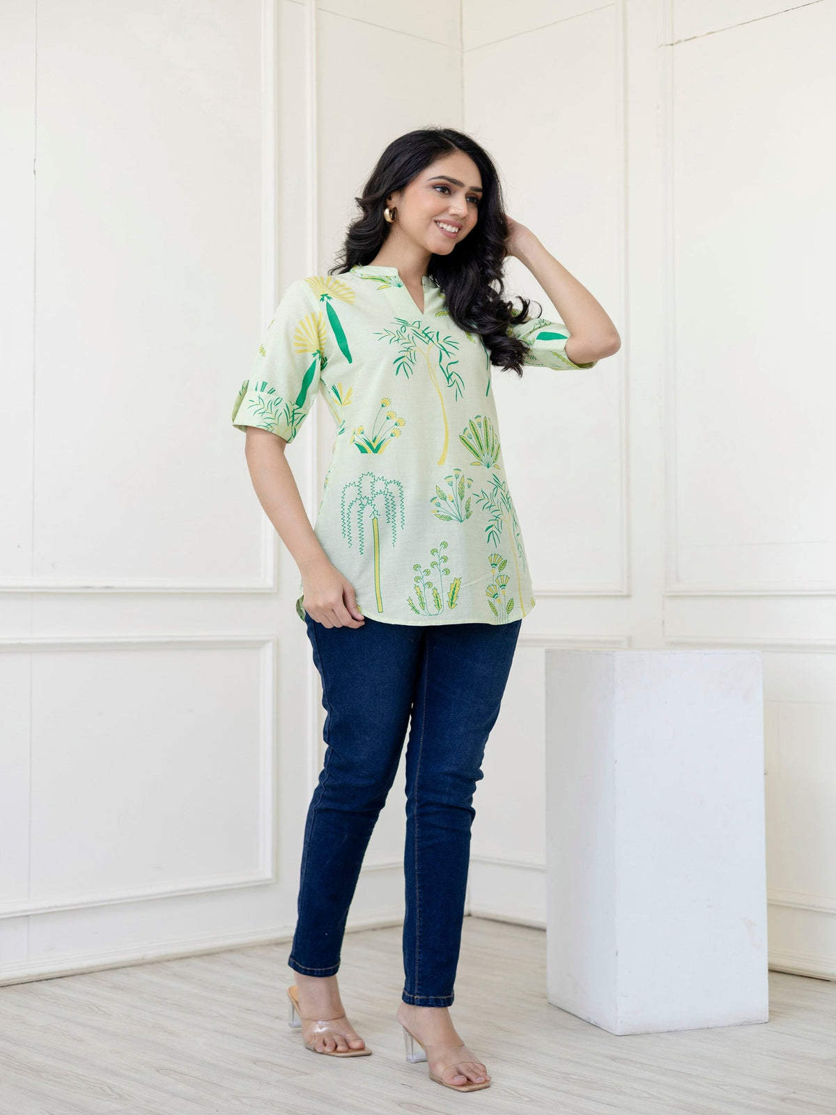 Rangvastra Green Cotton Printed Top