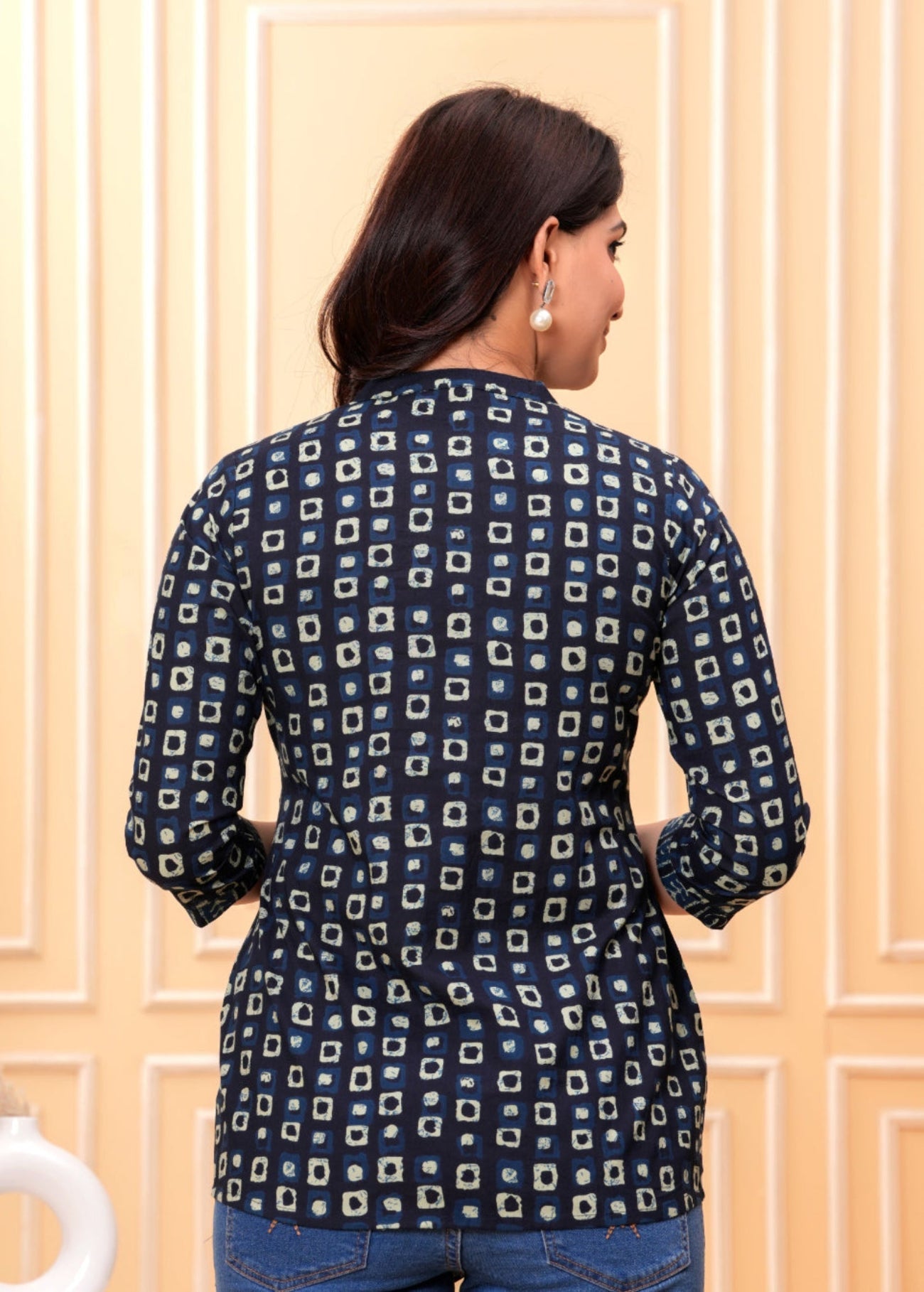 Maluka Women Cotton Box Printed Top
