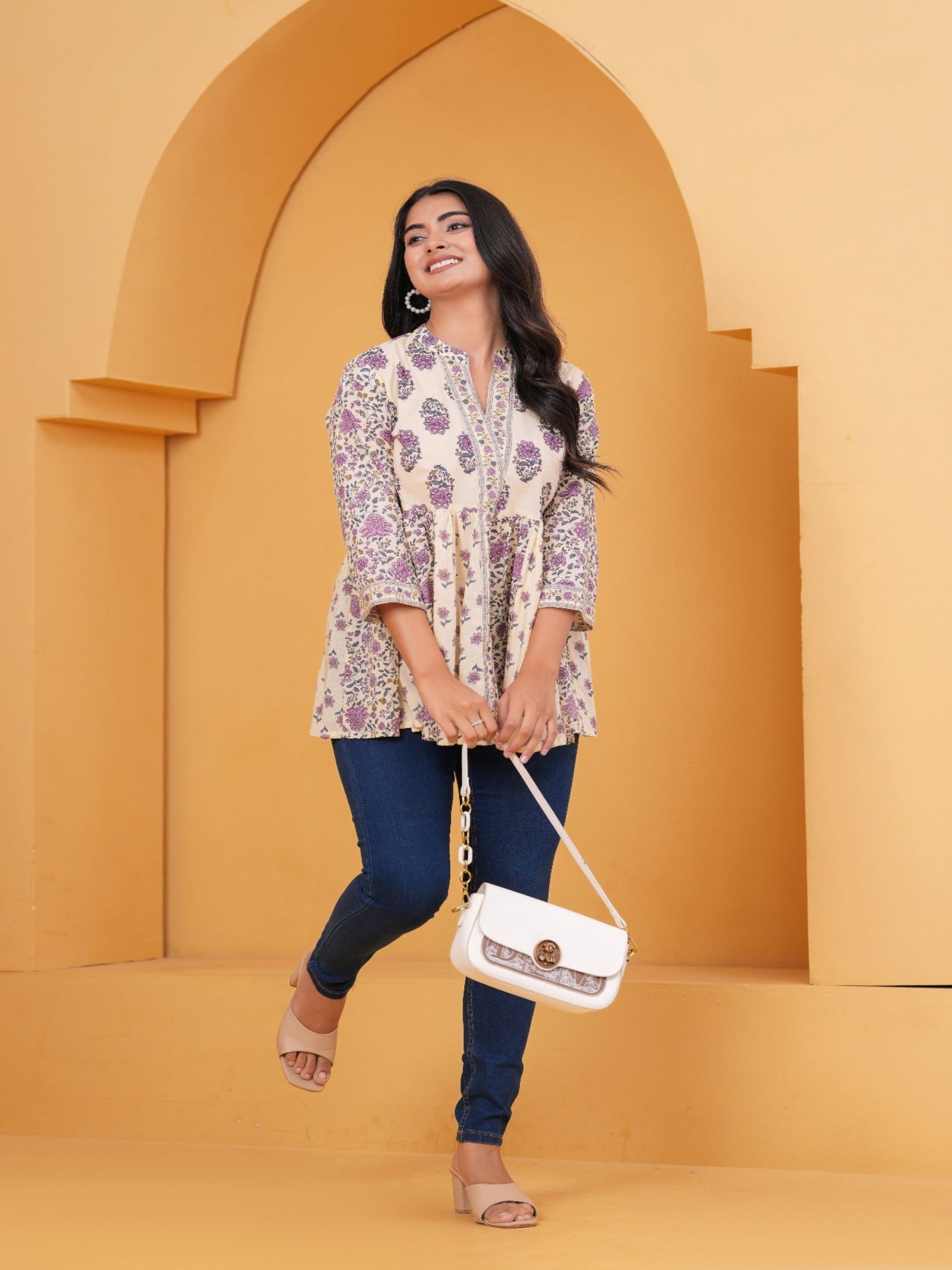 Maluka Women Cotton Purple Floral Printed Top
