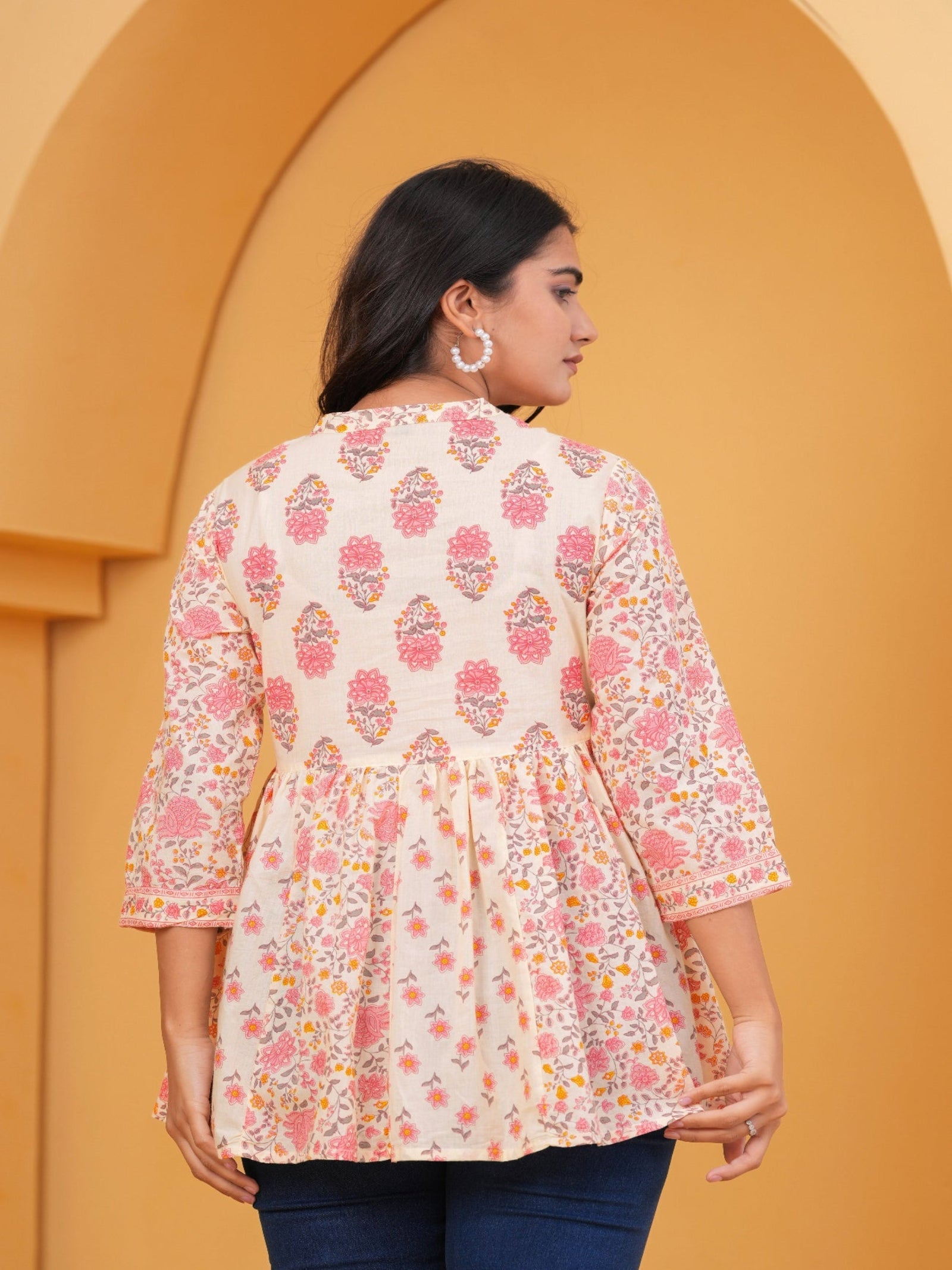 Maluka Women Cotton Pink Floral Printed Top