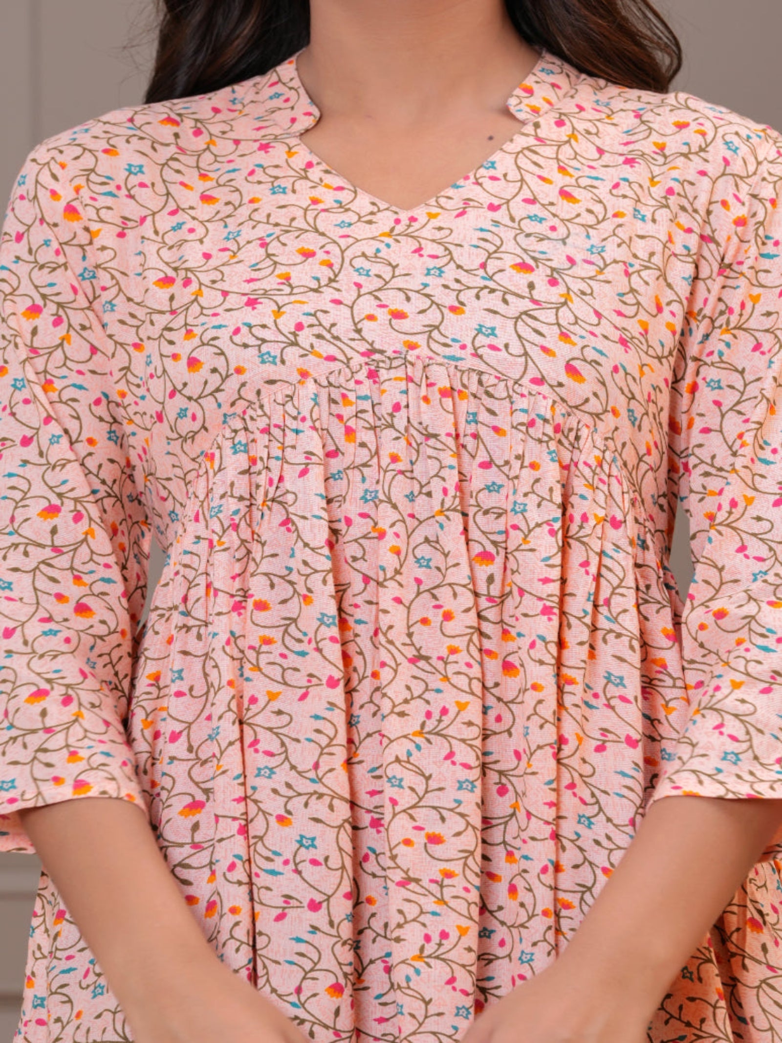 Maluka Women Reyon Peach Floral Printed Top