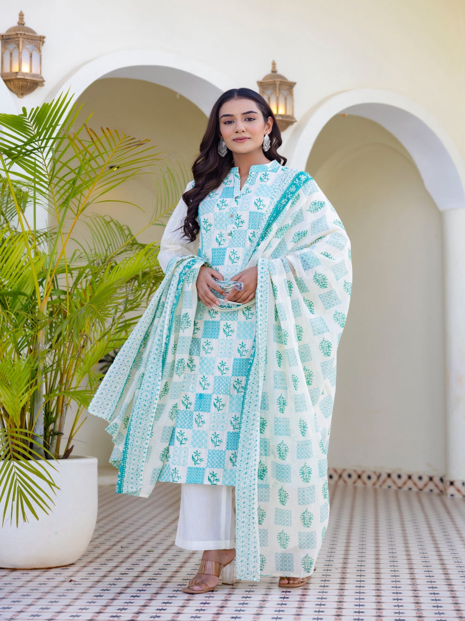 Maluka Women Light Green Cotton Emb. Kurta Pant Duptta Set